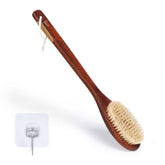 Cepillo NENO CICI con cerdas suaves para exfoliar la piel suavemente.