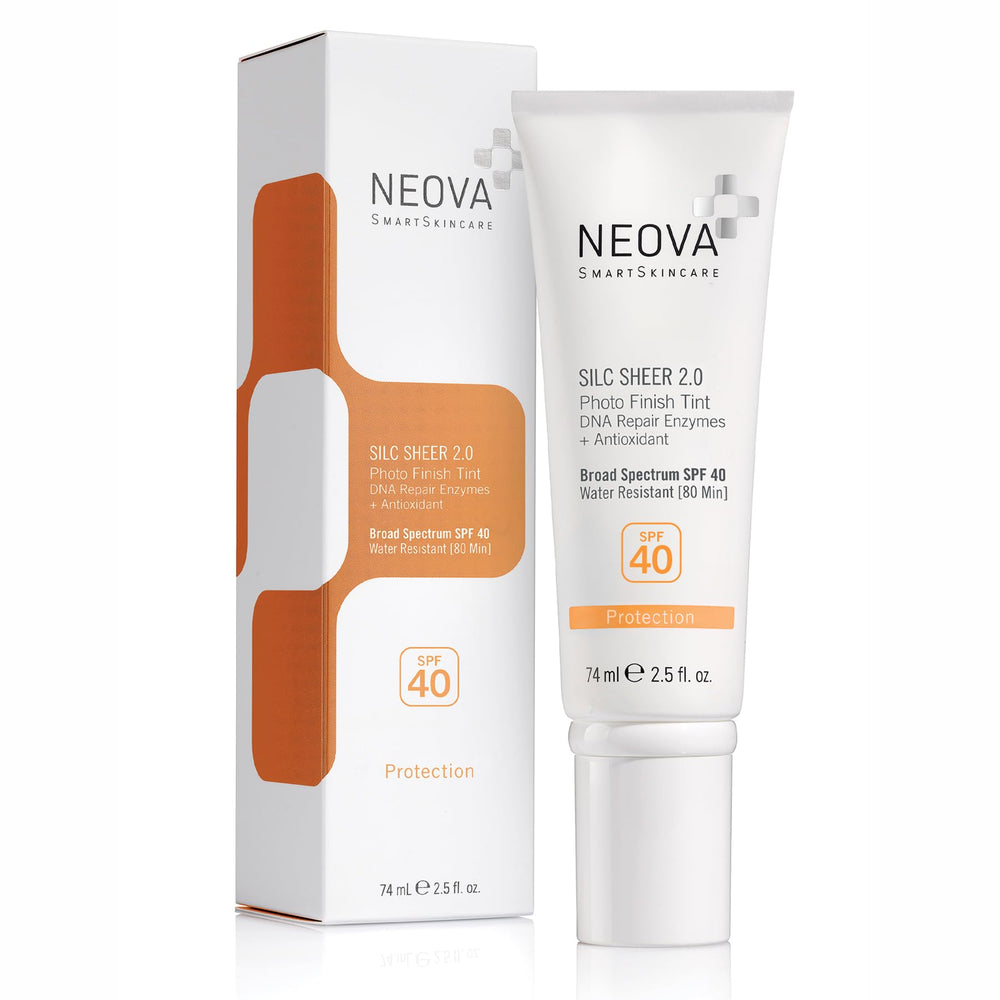 NEOVA Silc Sheer 2.0: bote de protector solar tintado para un acabado natural y protegido.
