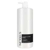 Nexxus Clean & Pure Shampoing Clarifiant: la bouteille purifie et nourrit les cheveux.