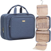 Bolsa de higiene NISHEL en azul aguamarina para viaje, ideal para ordenar cosméticos.