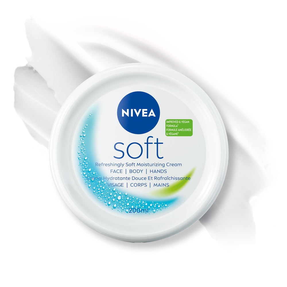 NIVEA Soft crema hidratante, textura cremosa para una piel suave y cómoda.