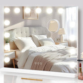 Espejo Nusvan con 15 LEDs para maquillaje detallado y luz uniforme