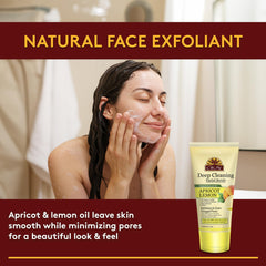 OKAY Exfoliante Facial Control de Brillo aplicado con dedos para exfoliar suavemente