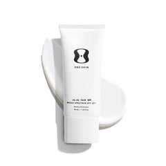 oneskin FACE SPF OS-01: botella de protector solar mineral para piel protegida y suave