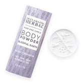Ora's Amazing Herbal Blissful Earth con lavanda, polvo suave para uso diario en la piel.