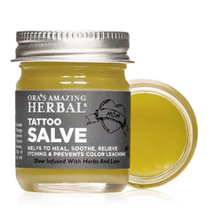 Ora's Amazing Herbal Tattoo Salve en bote para cuidado de tatuajes.