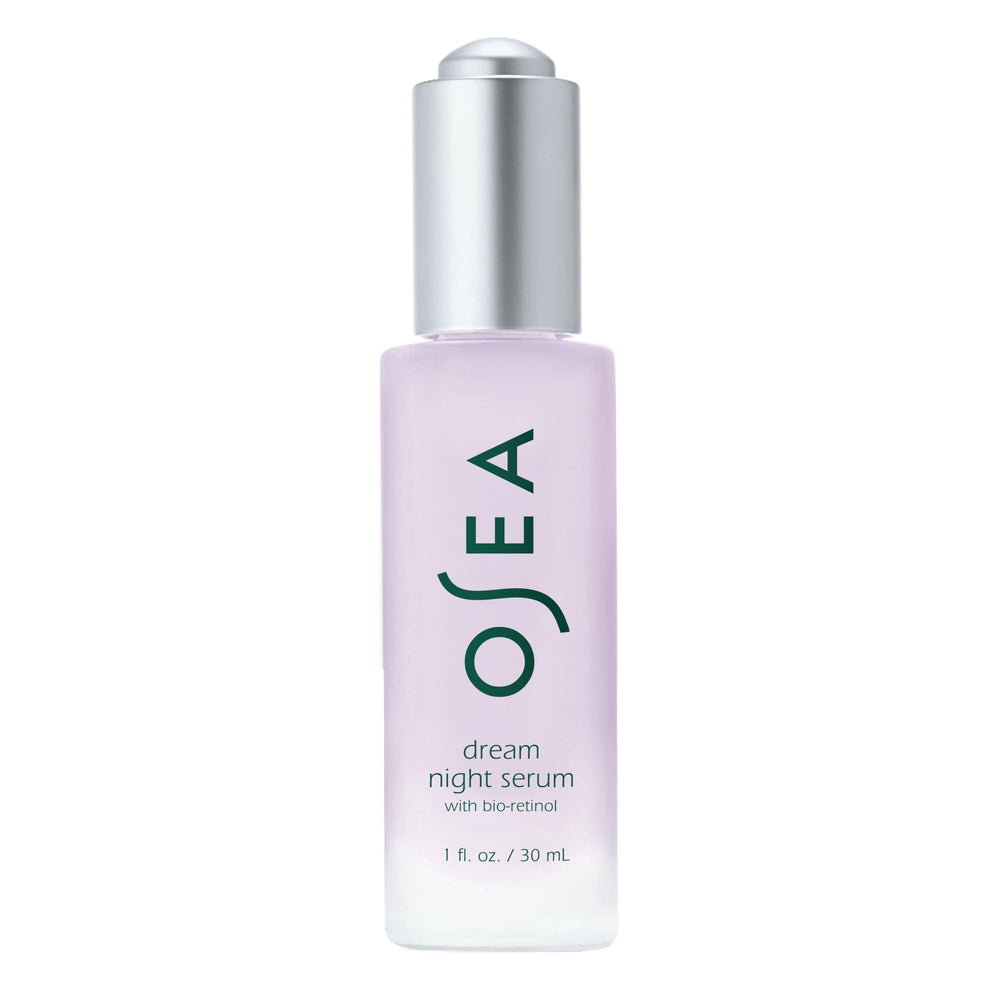 Serum nocturno OSEA Dream Night Serum, botella elegante para uso nocturno que suaviza la piel.
