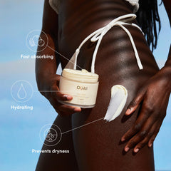 OUAI crema corporal St. Barts aplicada de forma suave para hidratación diaria