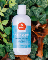 Textura cremosa de Hair Dew que suaviza y refresca entre lavados.