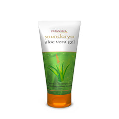 Patanjali Aloe Vera Gel 150ml en envase compacto para hidratación diaria.