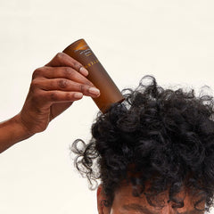 PATTERN Beauty Serum: menta y romero, ingredientes clave para el cuidado capilar.