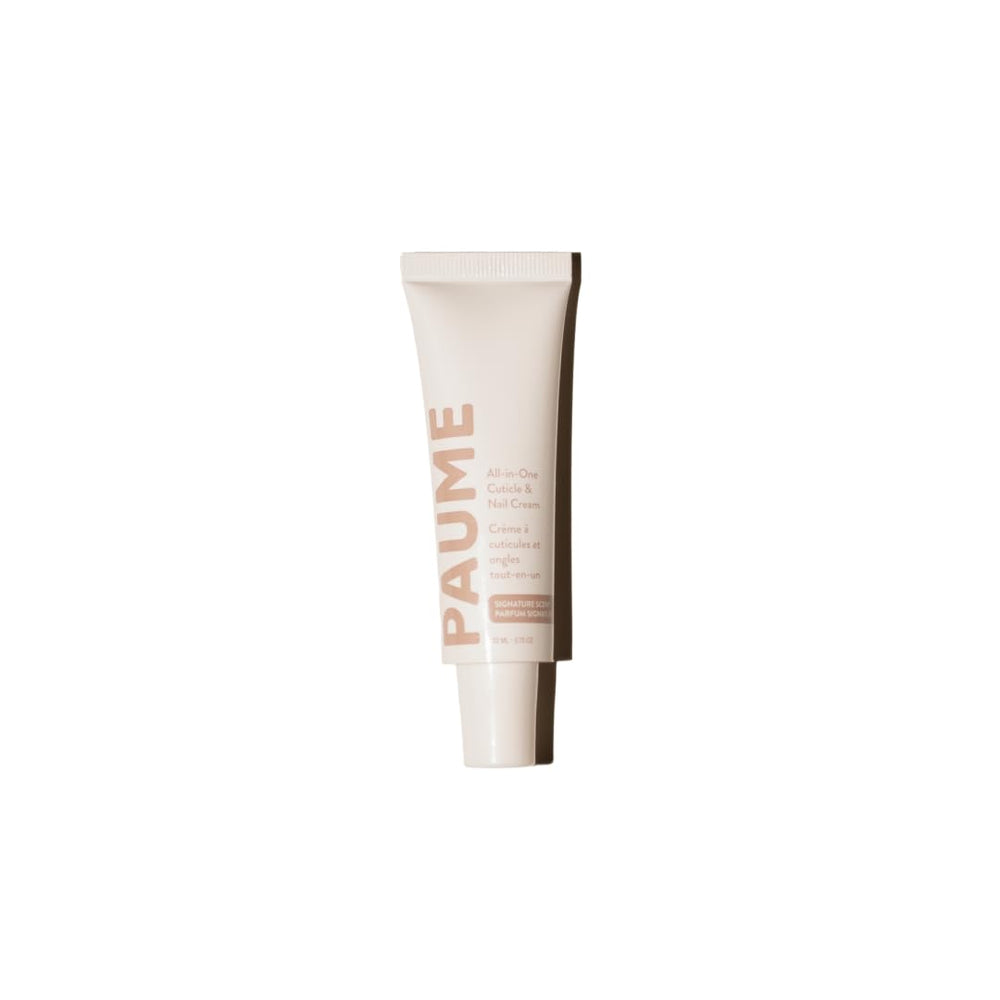 PAUME crema-corte-uñas muestra textura cremosa para hidratacion diaria.