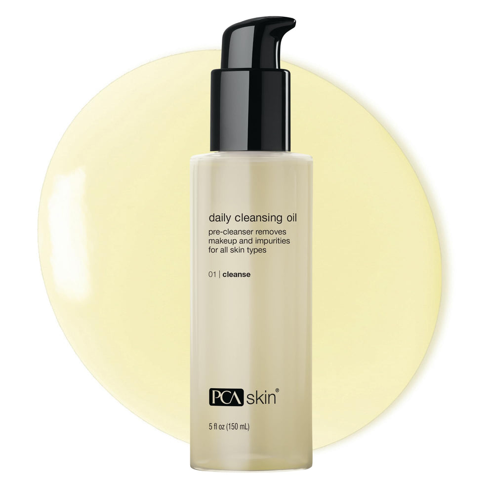 PCA SKIN Aceite de limpieza diario en botella desmaquilla suavemente.