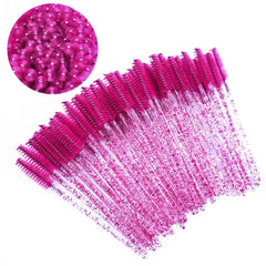 Pimoys 100 pinceles desechables para pestañas, uso higiénico y preciso.