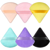 Pimoys Puff con diseño triángulo para aplicación precisa en la cara