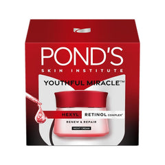 POND'S Age Miracle crema de día en envase de 12 g, aporta brillo suave.