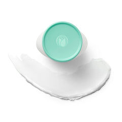 Pond's Crema Fría: aplicación suave sobre la piel.