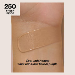 Muestra de textura de REVLON ColorStay, cobertura uniforme sin grasa