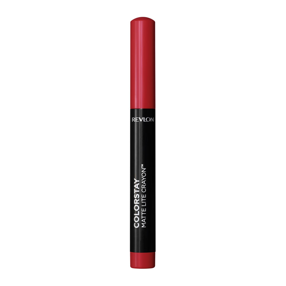 REVLON ColorStay Matte Lite Crayon: empaque compacto para retoques diarios.