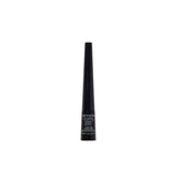 Delineador Revlon Skinny con aplicación precisa para trazos finos.