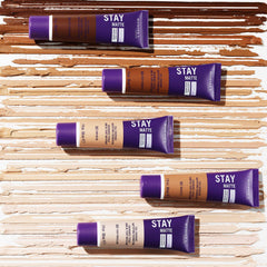Rimmel base mate mousse, tono claro 400 para piel clara