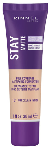 Rimmel Stay Matte Mousse envase compacto para acabado mate duradero
