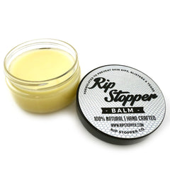 Aplicación en la palma con Rip Stopper Balm para prevenir rozaduras