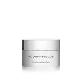 Rodan + Fields Enhancements exfoliante en botella para piel suave.