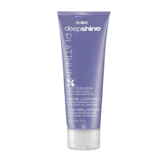 RUSK PlatinumX Lusterizer aporta brillo instantáneo al cabello limpio.