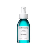 SACHAJUAN Ocean Mist: botella-vertido para textura casual y volumen duradero.