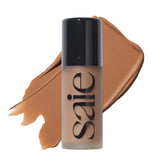 Saie Dew Bronze con aplicador grueso para definición precisa.