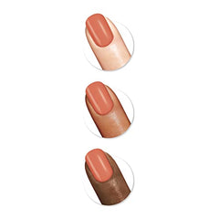 Sally Hansen Insta-Dri pincel preciso para una aplicación limpia.