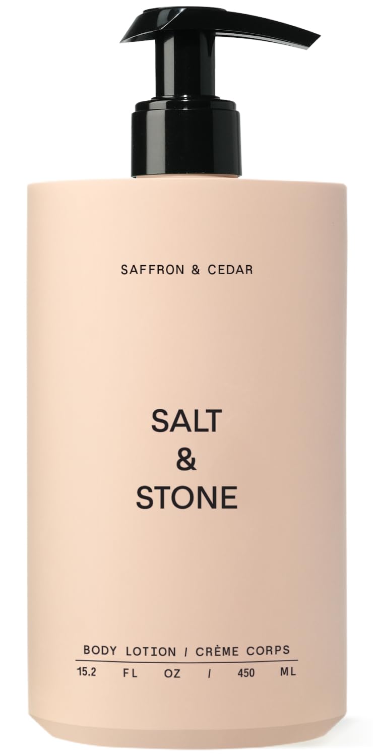 Loción corporal Salt & Stone, botella en primer plano, hidratación suave para la piel.