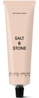 Salt & Stone Lotion Corps : bouteille Safran-Cèdre et hydratation rapide.