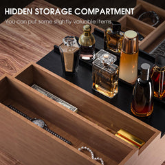 Sephyroth organizador de perfumes en bambú, detalle de acabado pulido para un tocador elegante.