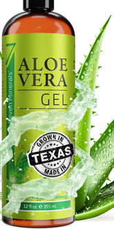 Seven Minerals Aloe Vera Gel en la frente, absorción rápida para piel suave.