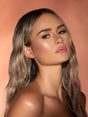 SHEGLAM Glow Bloom aplicador suave para tez luminosa