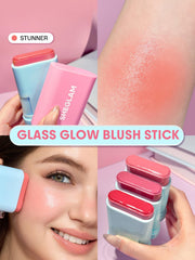 SHEGLAM Glass Glow Blush Stick swatch tono natural en piel.