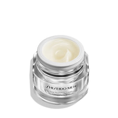 Texture non collante et absorption rapide de la crème Shiseido Men
