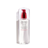 Shiseido Suavizante de Tratamiento: botella cercana, mejora la preparación de la piel para los siguientes pasos.