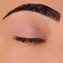 Sigma Beauty primer-ojos swatch rosa-piel mate