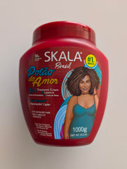 Textura cremosa de la crema para una aplicación suave