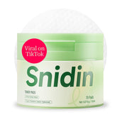 Snidin Toner Pads con Centella asiática para hidratación suave y tono uniforme.