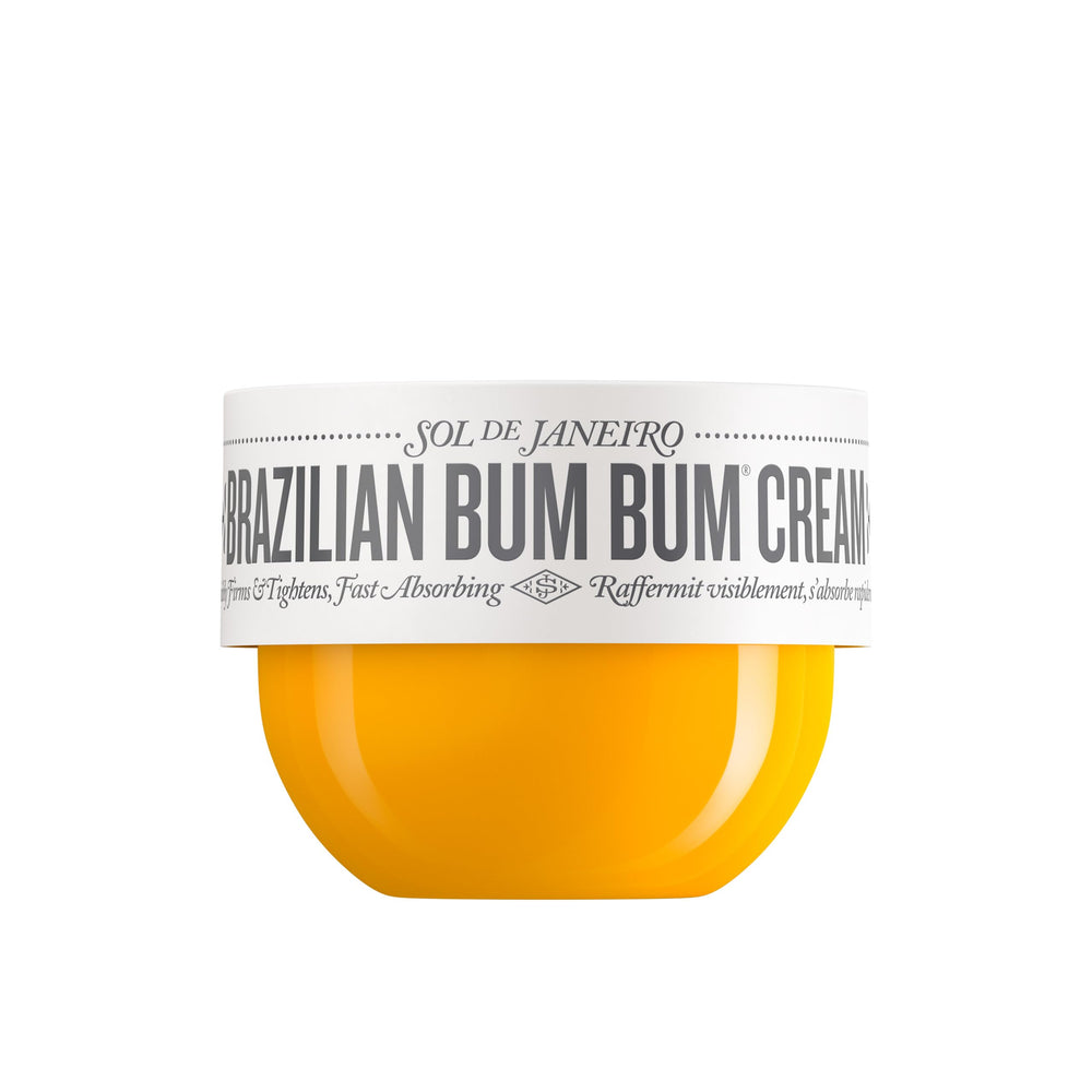 Sol de Janeiro Bum Bum crema muestra textura cremosa para piel suave y firme