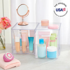 Uso en baño para almacenamiento eficiente con bandejas transparentes STORi Audrey