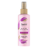 Suave acelerador de secado en botella rosa para un peinado más rápido.