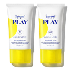 Supergoop locion SPF50 en tubo protege rostro y cuerpo.