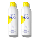 Bruma corporal ligera de Supergoop PLAY SPF 50 para piel expuesta.