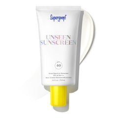Supergoop Unseen Sunscreen protector solar invisible se integra con la piel sin dejar rastro