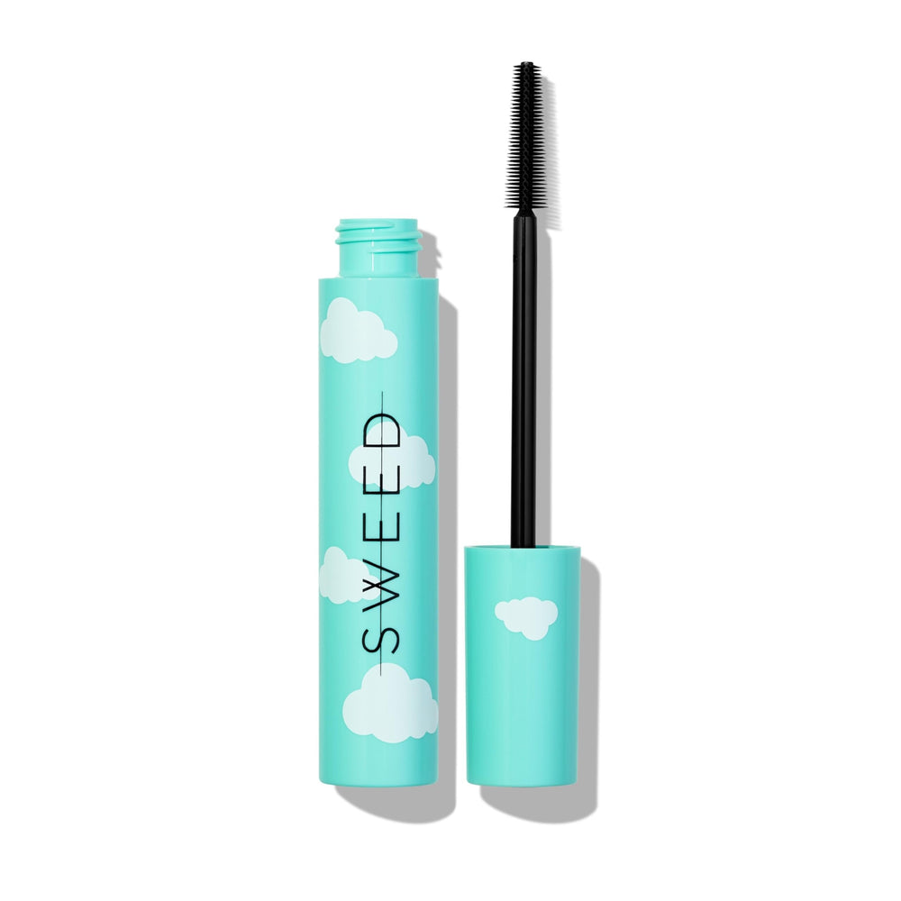 SWEED Cloud Mascara – bouteille noire élégante pour un style chic et net.
